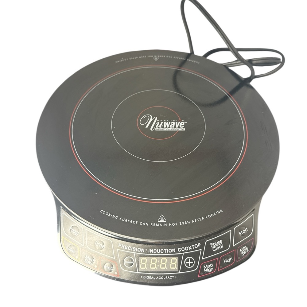 NuWave Induction Stove Top Cook 30101 1300W Precision Black no box Camping